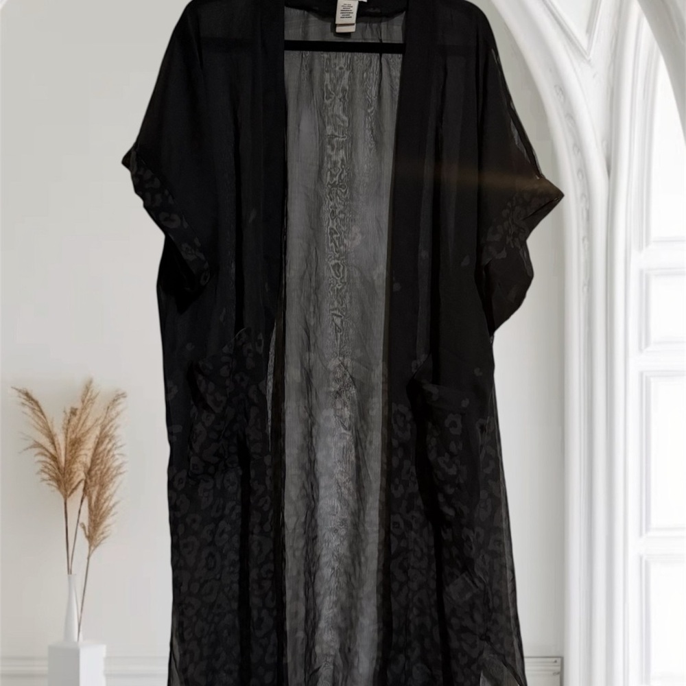 Rachel Zoe Black Sheer Leopard Patterned Kimono Size OS